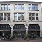 ベッド＆ブレックファースト モルツ