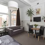 ベッド＆ブレックファースト モルツ ホテル